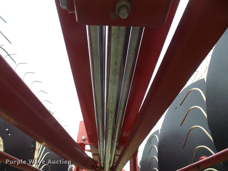 image for item DC5212 Farm King Easy Rake SS18 hay rake