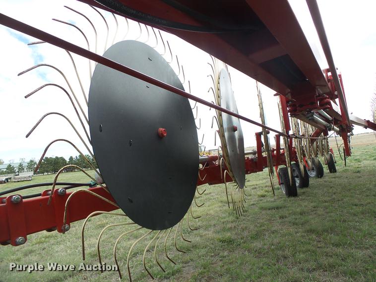 image for item DC5212 Farm King Easy Rake SS18 hay rake