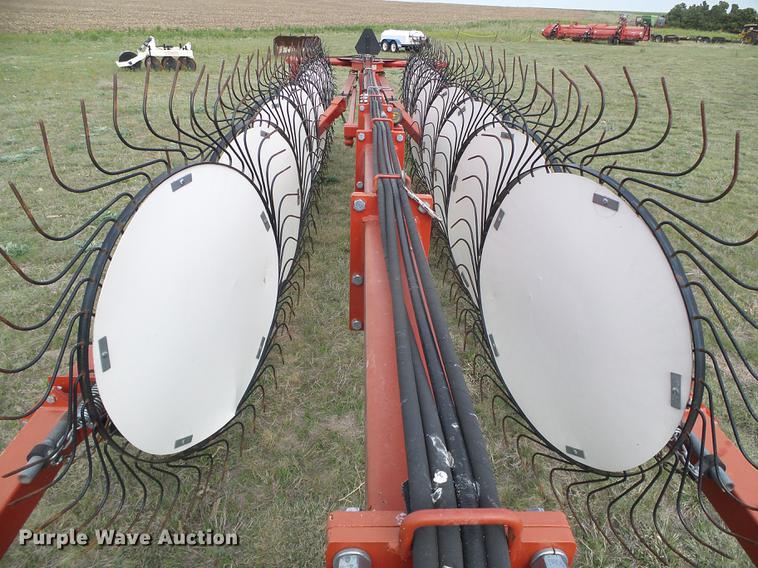 image for item DC5213 H&S BF1460 hi-capacity hay rake