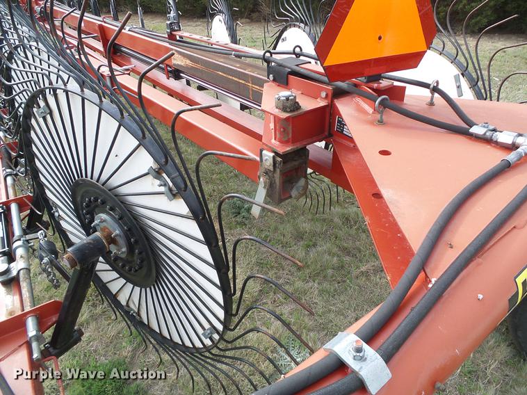 image for item DC5213 H&S BF1460 hi-capacity hay rake
