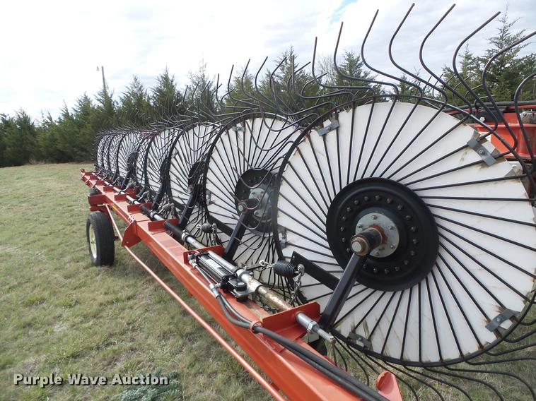 image for item DC5213 H&S BF1460 hi-capacity hay rake