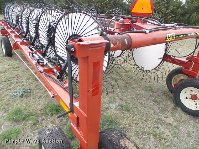 image for item DC5213 H&S BF1460 hi-capacity hay rake