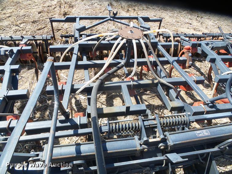 image for item DC5240 1998 Flexi-Coil 7500 air seeder