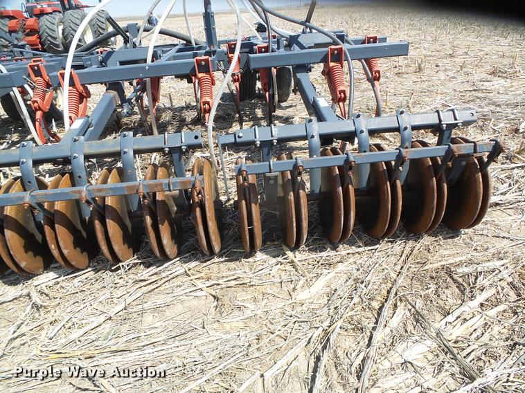 image for item DC5240 1998 Flexi-Coil 7500 air seeder