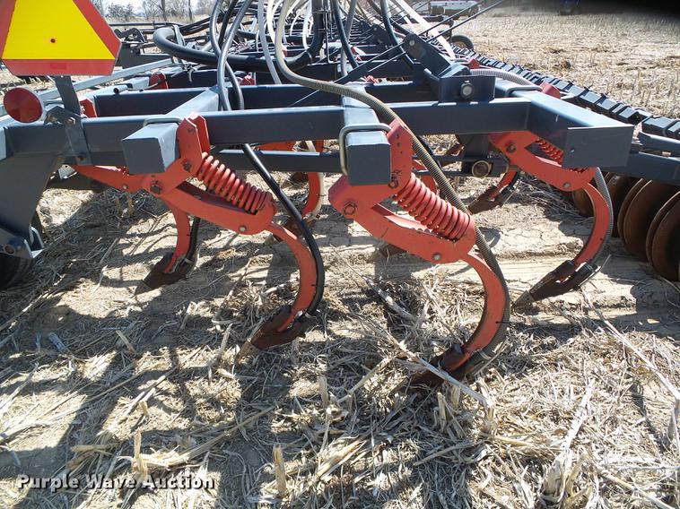 image for item DC5240 1998 Flexi-Coil 7500 air seeder