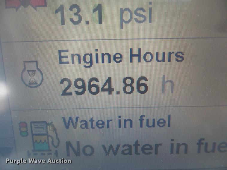 image for item DC5242 2011 Case IH 8120 combine