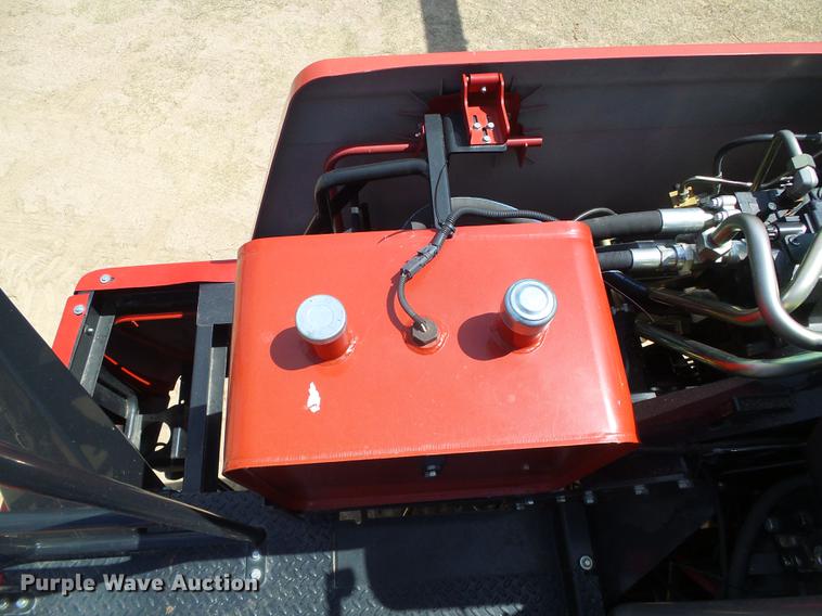 image for item DC5242 2011 Case IH 8120 combine