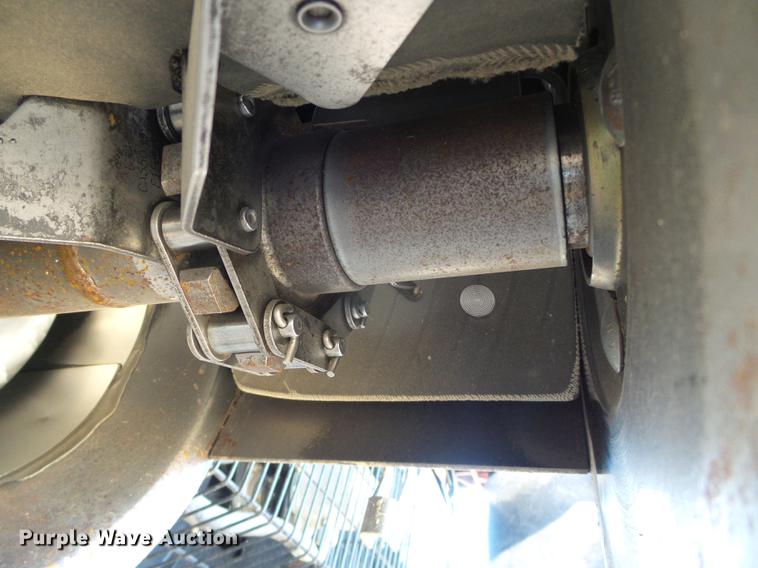 image for item DC5242 2011 Case IH 8120 combine