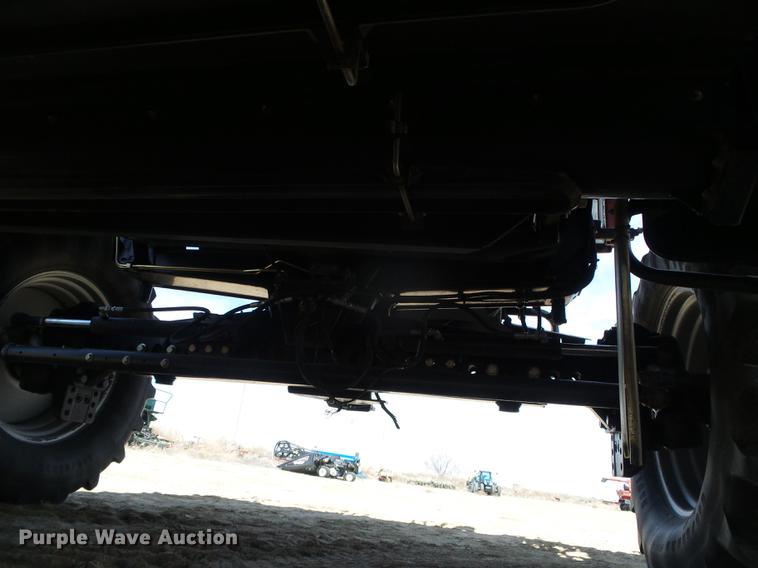 image for item DC5242 2011 Case IH 8120 combine