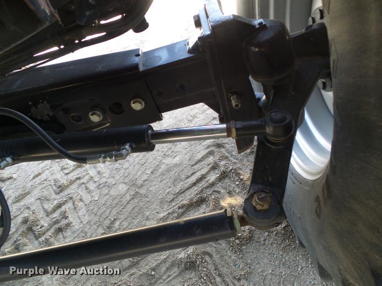 image for item DC5242 2011 Case IH 8120 combine