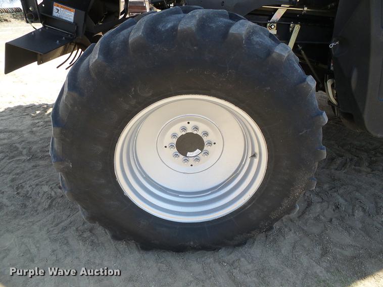 image for item DC5242 2011 Case IH 8120 combine