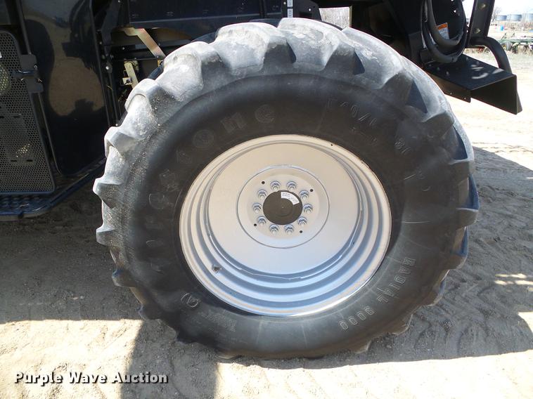 image for item DC5242 2011 Case IH 8120 combine