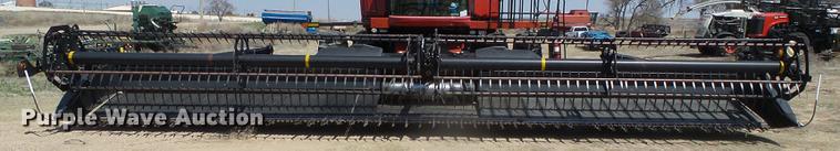 image for item DC5243 2013 MacDon FD75 flex draper head