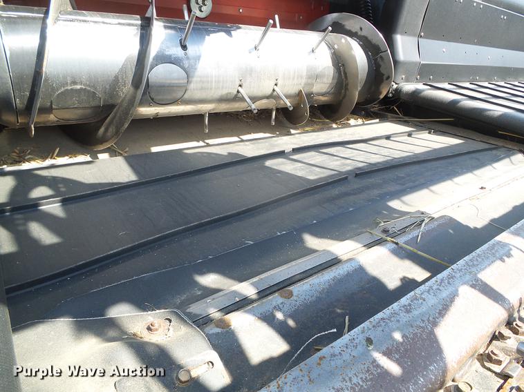 image for item DC5243 2013 MacDon FD75 flex draper head