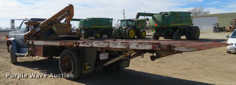 image for item DD6917 1985 Chevrolet C70 flatbed truck with crane