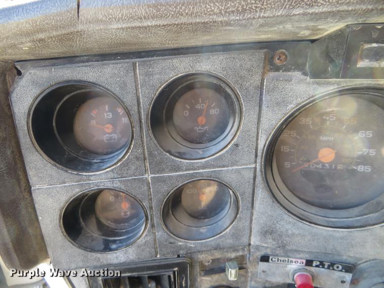 image for item DD6917 1985 Chevrolet C70 flatbed truck with crane