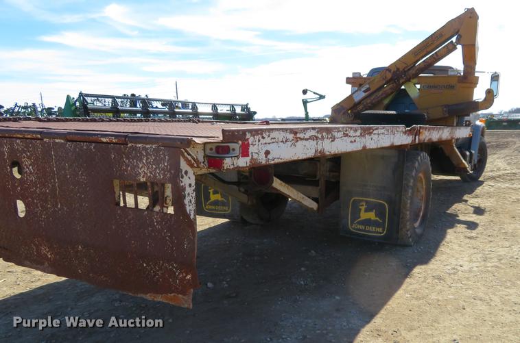 image for item DD6917 1985 Chevrolet C70 flatbed truck with crane
