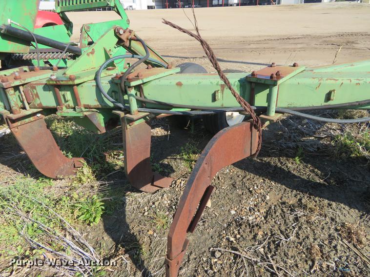 image for item DD6986 John Deere 915 ripper