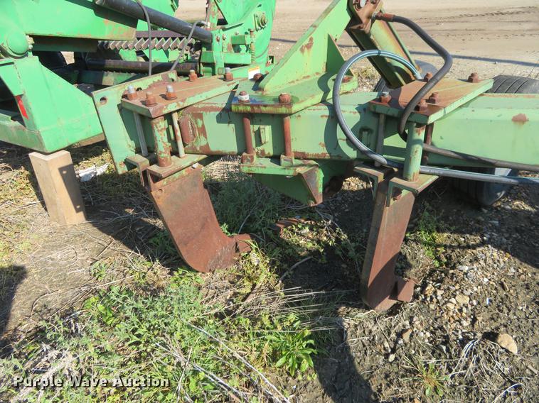 image for item DD6986 John Deere 915 ripper