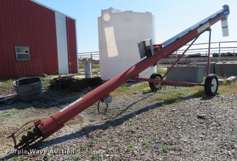 image for item DD6988 Mayrath grain auger