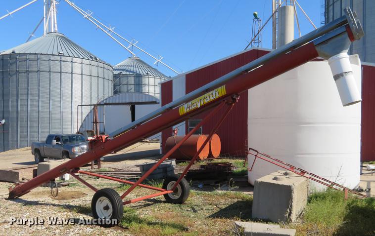 image for item DD6988 Mayrath grain auger