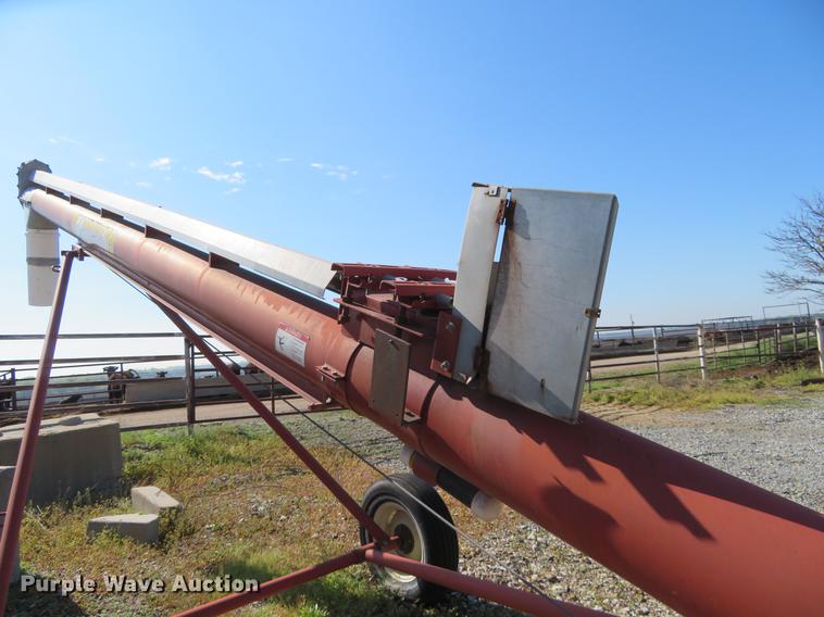 image for item DD6988 Mayrath grain auger