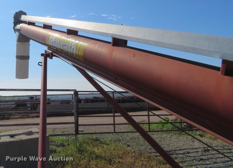 image for item DD6988 Mayrath grain auger
