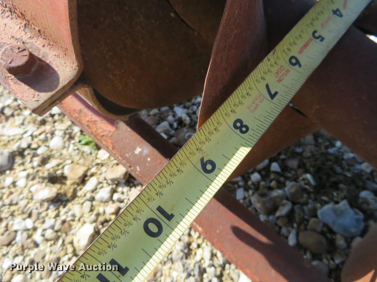 image for item DD6988 Mayrath grain auger