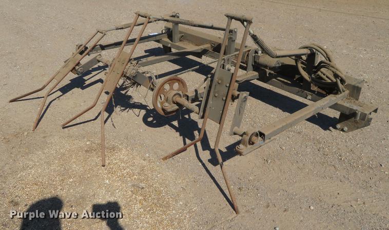 image for item DD6991 Corn head trash reel