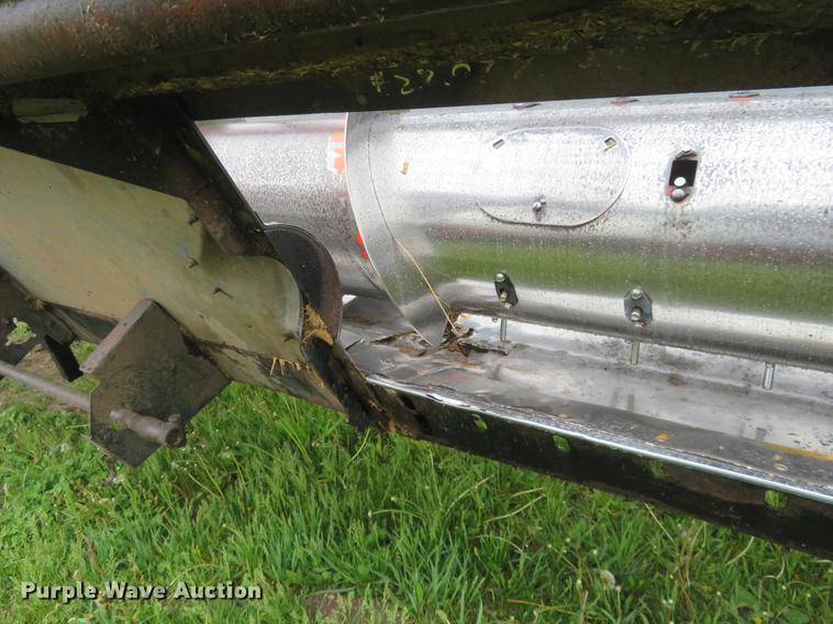 image for item DD6996 Gleaner 24 head