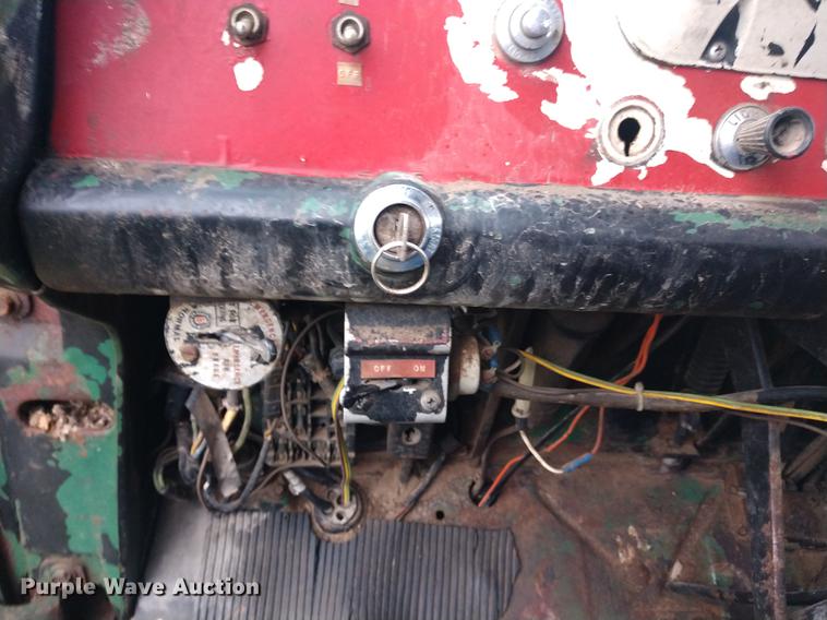 image for item DD7003 1963 Ford 950 semi truck