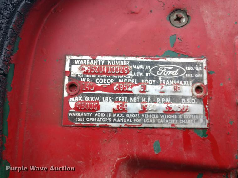 image for item DD7003 1963 Ford 950 semi truck