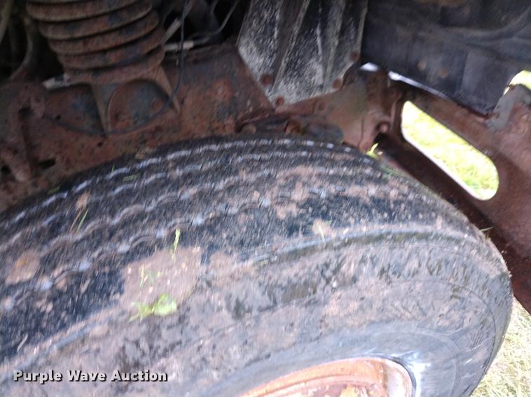 image for item DD7003 1963 Ford 950 semi truck