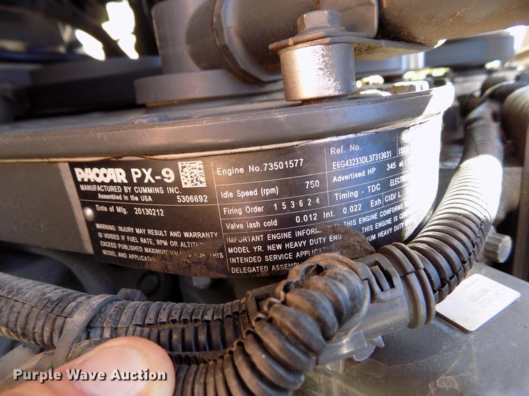 image for item DE1147 2014 Kenworth T440 vertical feed mixer truck