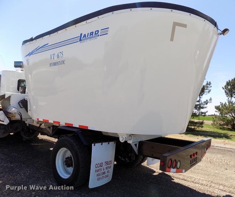 image for item DE1147 2014 Kenworth T440 vertical feed mixer truck