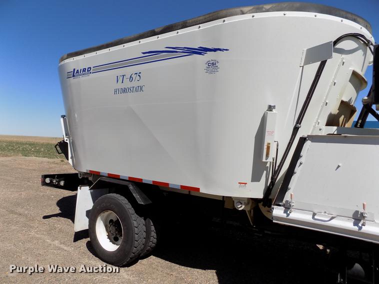 image for item DE1147 2014 Kenworth T440 vertical feed mixer truck