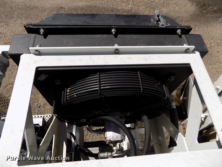 image for item DE1147 2014 Kenworth T440 vertical feed mixer truck