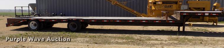 image for item DE1170 2006 Neville drop deck equipment trailer