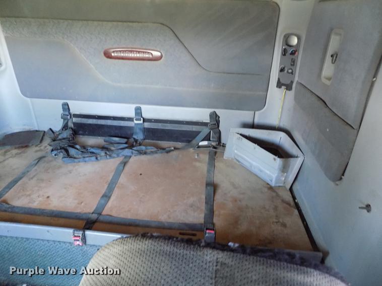 image for item DE1178 1999 Freightliner Century Class semi truck