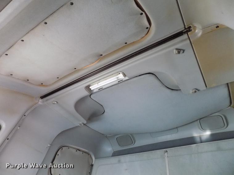 image for item DE1178 1999 Freightliner Century Class semi truck