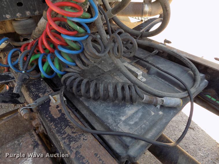 image for item DE1178 1999 Freightliner Century Class semi truck