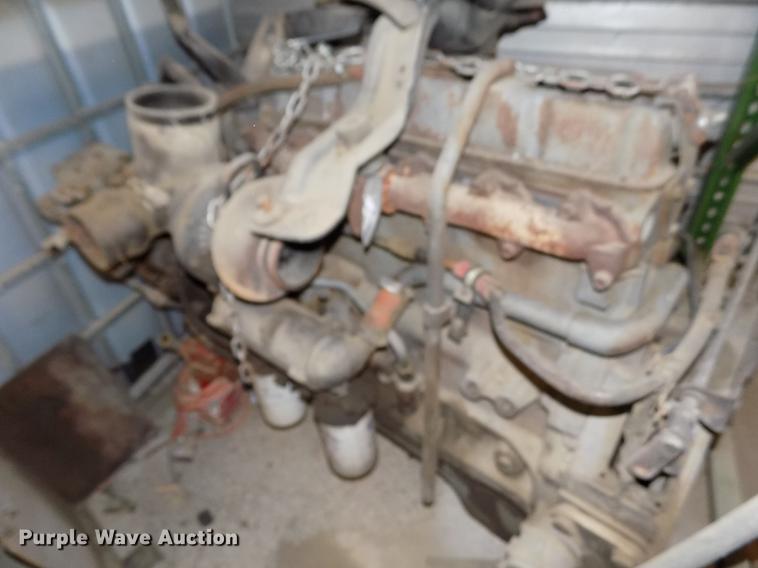 image for item DE1182 1990 Ford L8000 grain truck