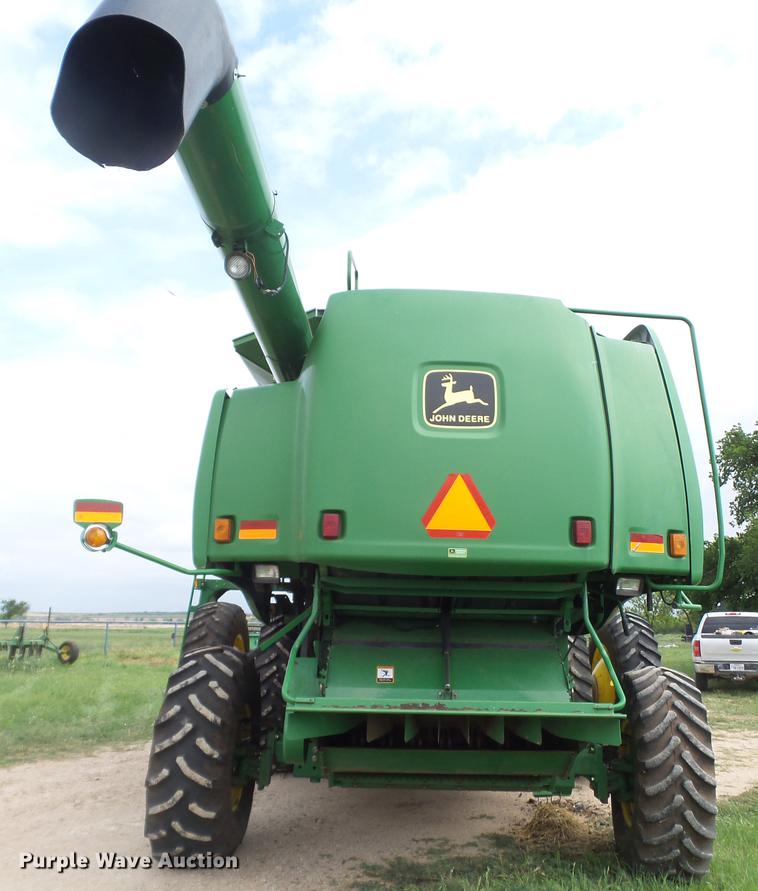 image for item DE1371 2000 John Deere 9650 STS combine