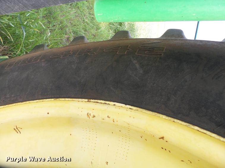 image for item DE1371 2000 John Deere 9650 STS combine