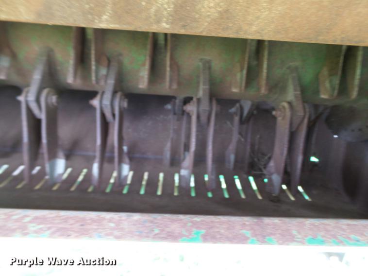 image for item DE1371 2000 John Deere 9650 STS combine