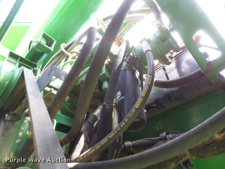 image for item DE1371 2000 John Deere 9650 STS combine