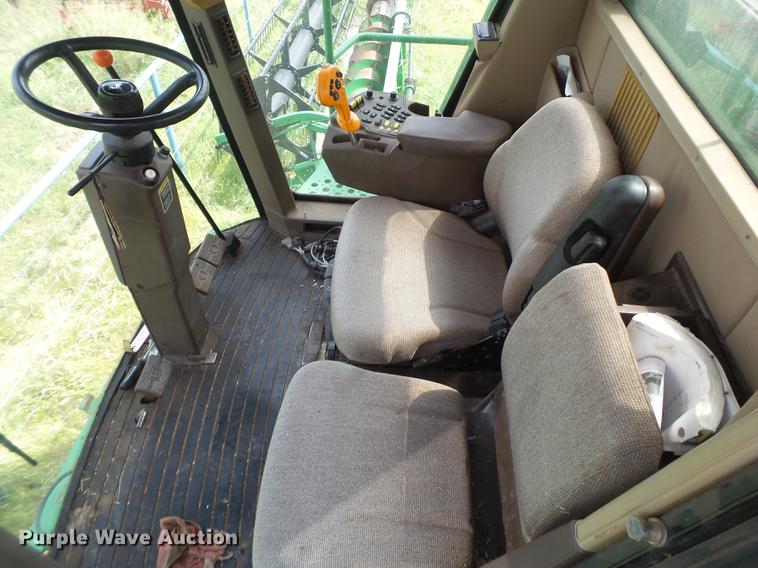 image for item DE1371 2000 John Deere 9650 STS combine