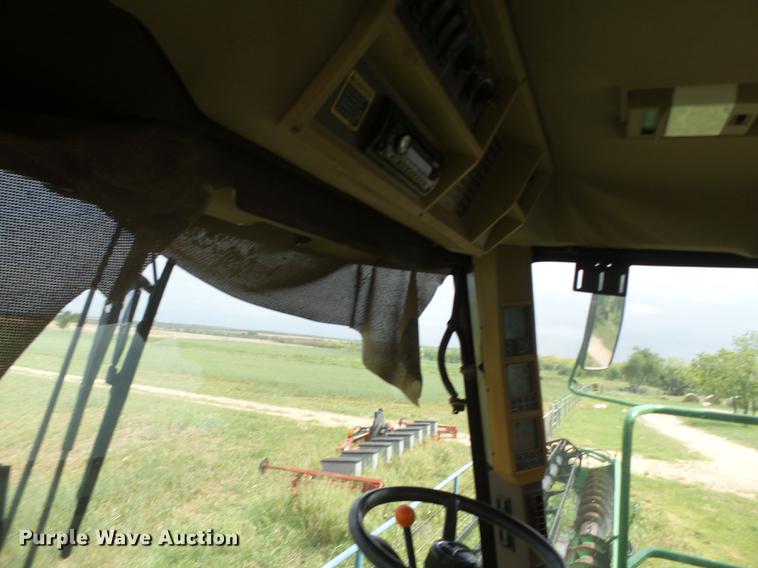 image for item DE1371 2000 John Deere 9650 STS combine