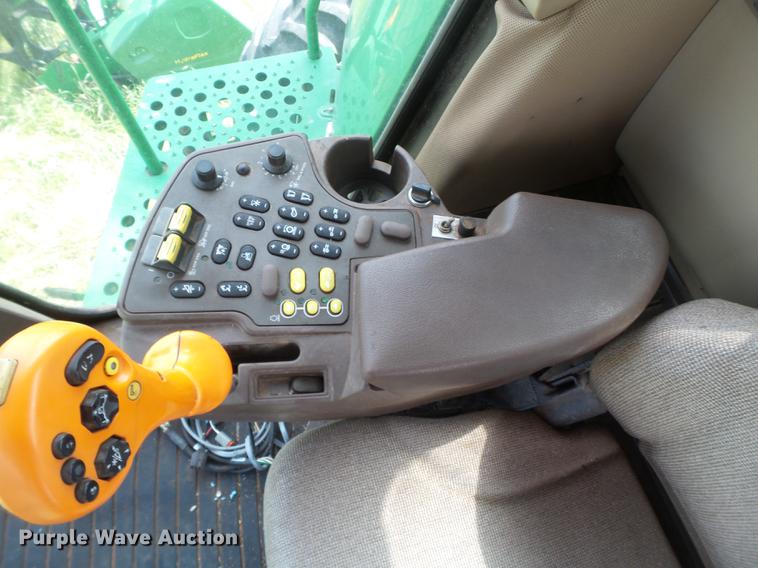 image for item DE1371 2000 John Deere 9650 STS combine