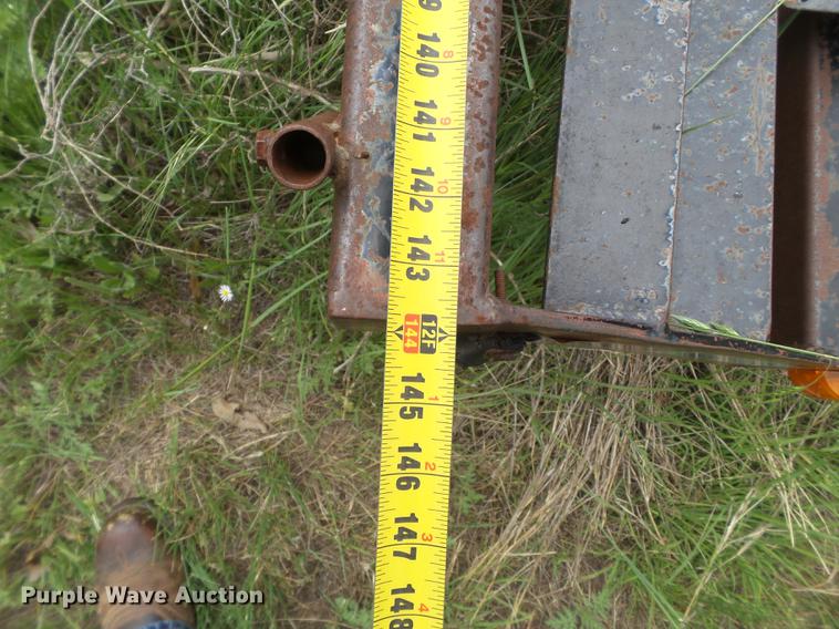 image for item DE1372 Combine trailer